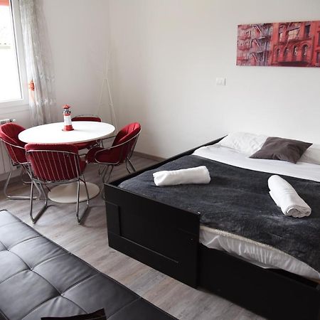 Pop Art House Near Venice Bed & Breakfast Mogliano Veneto Exterior foto